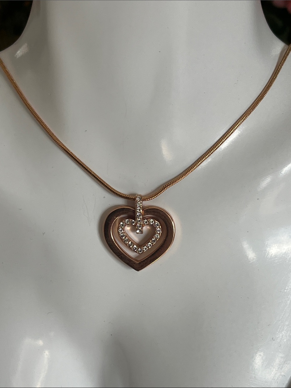 Swarovski Rose Gold Double Heart Pendant Necklace – Snake Chain – Crystal Pavé